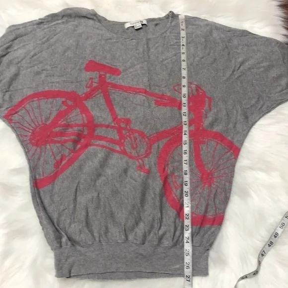 Adorable FOREVER 21 Bicycle lightweight sweater - Picture 7 of 7